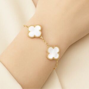 Gold and White Clover Bracelet